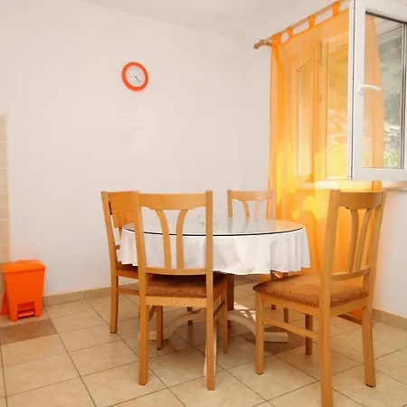 Uvala Pobij 8702a Appartement *