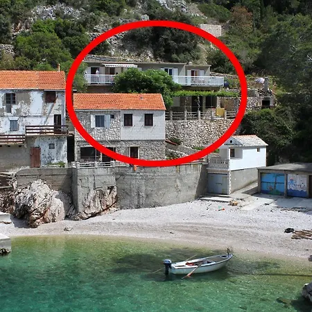Uvala Pobij 8702a * Gdinj